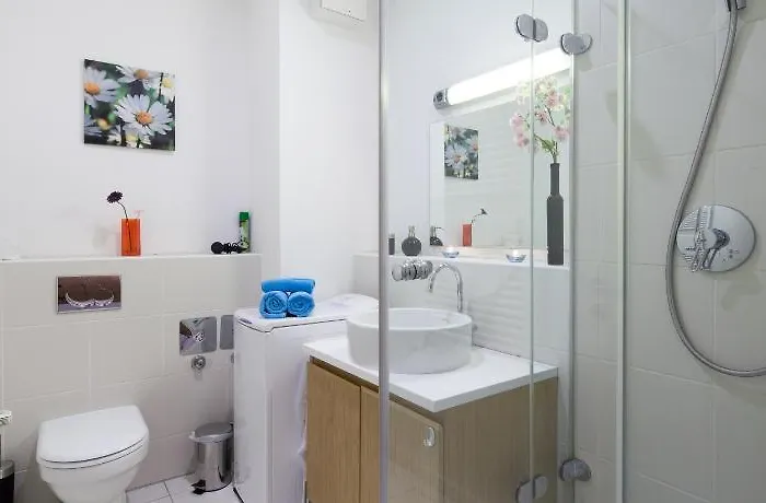 Quality Point 0-24 Reception