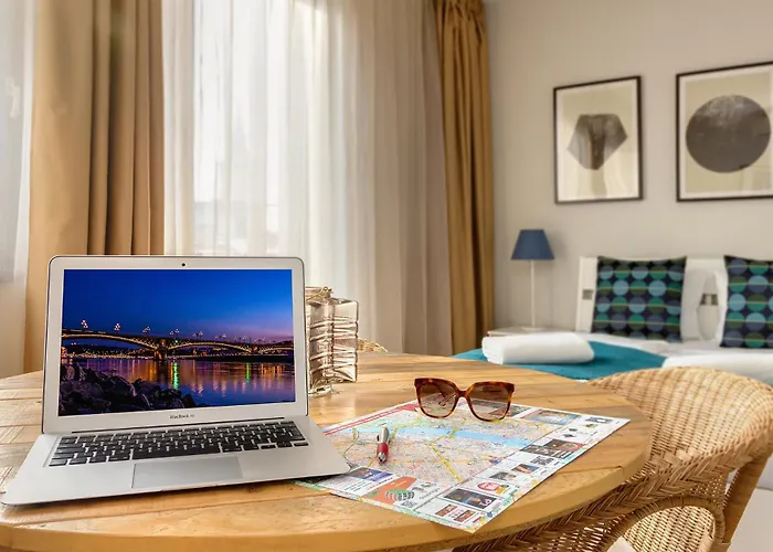 Quality Point 0-24 Reception شقة فندقية 4*