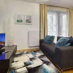 Aparthotel Quality Point 0-24 Reception