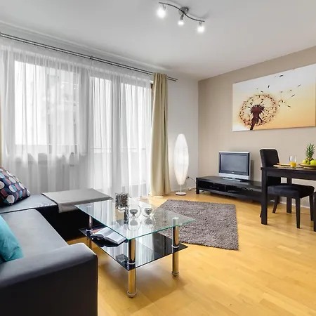 Quality Point 0-24 Reception