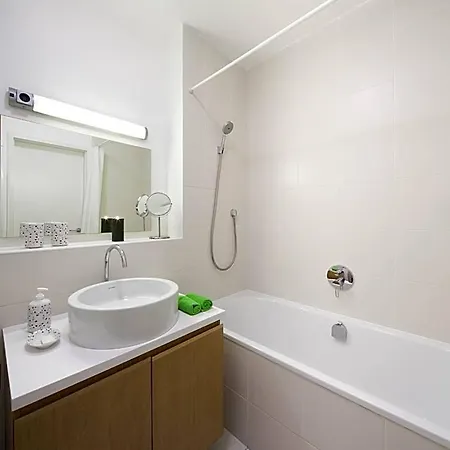 Hotel apartamentowy Quality Point 0-24 Reception Budapeszt