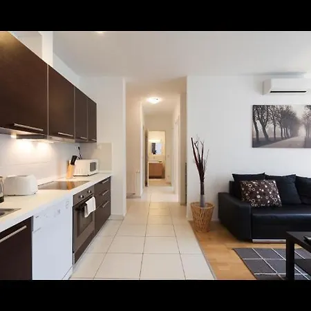 Quality Point 0-24 Reception