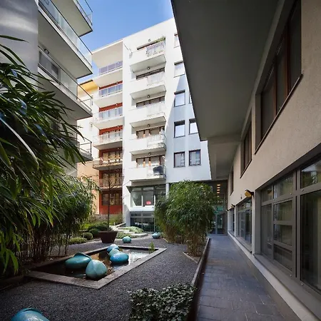 Quality Point 0-24 Reception 4*