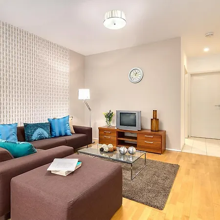 Quality Point 0-24 Reception Apart-hotel Budapeste