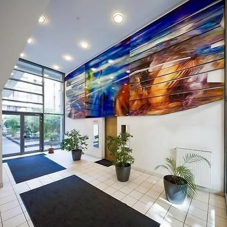 Quality Point 0-24 Reception