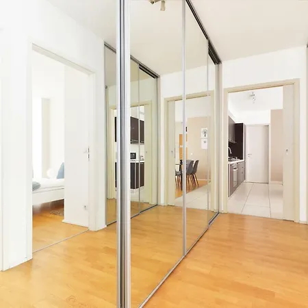 Quality Point 0-24 Reception Lejlighedshotel