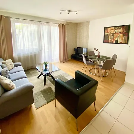 Quality Point 0-24 Reception Appart hôtel 4*